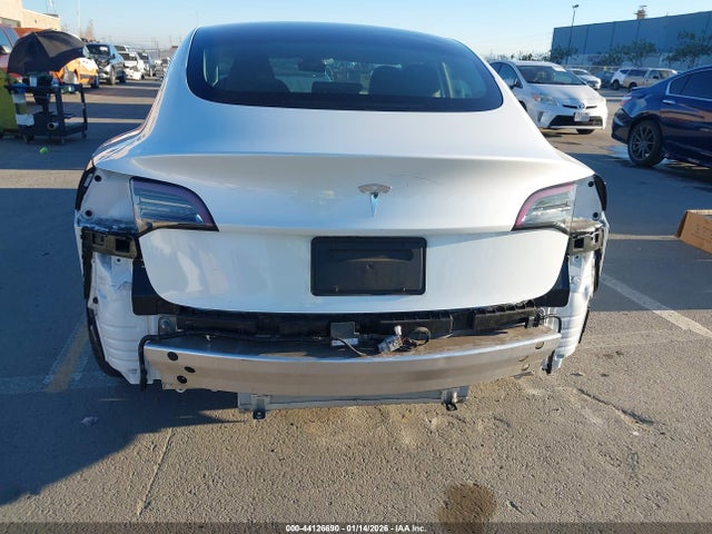 2019 TESLA MODEL 3 5YJ3E1EA3KF417560 Photo 5