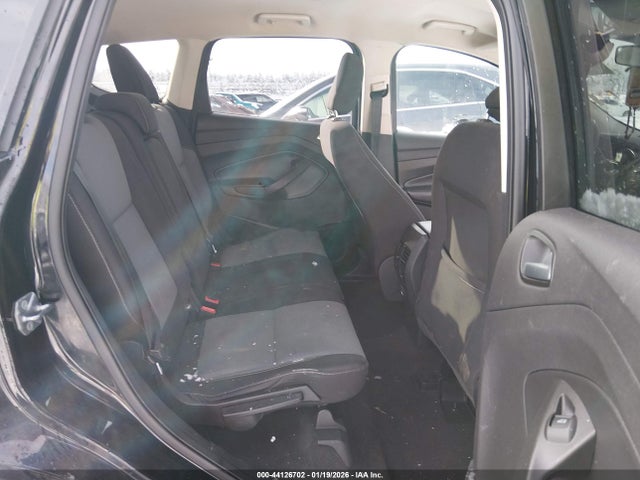 1FMCU9GDXJUC24137 Ford ESCAPE SE