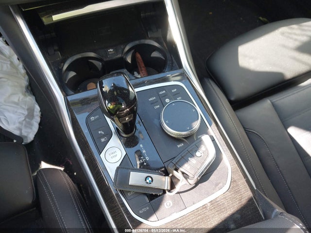 2022 BMW 3 SERIES 3MW5P7J06N8C77321 Photo 10