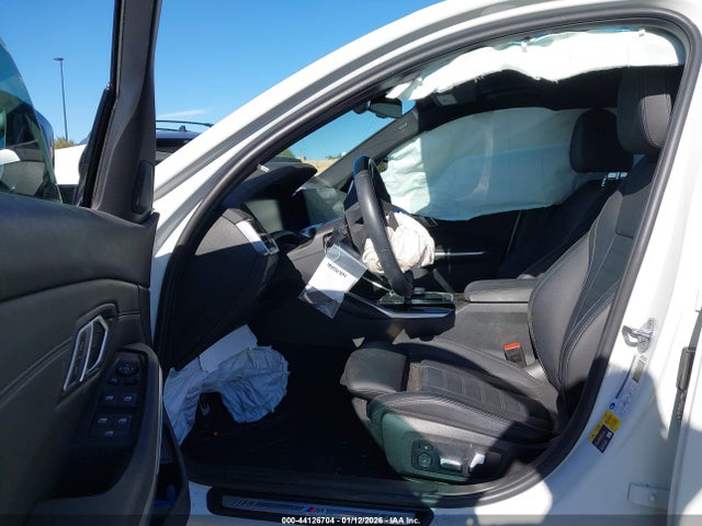 2022 BMW 3 SERIES 3MW5P7J06N8C77321 Photo 4