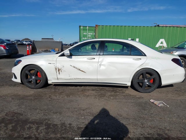 2014 Mercedes-benz S 63 Amg 4matic მანქანა იყიდება აუქციონზე, vin: WDDUG7JB2EA048337, აუქციონის ნომერი: 44126711
