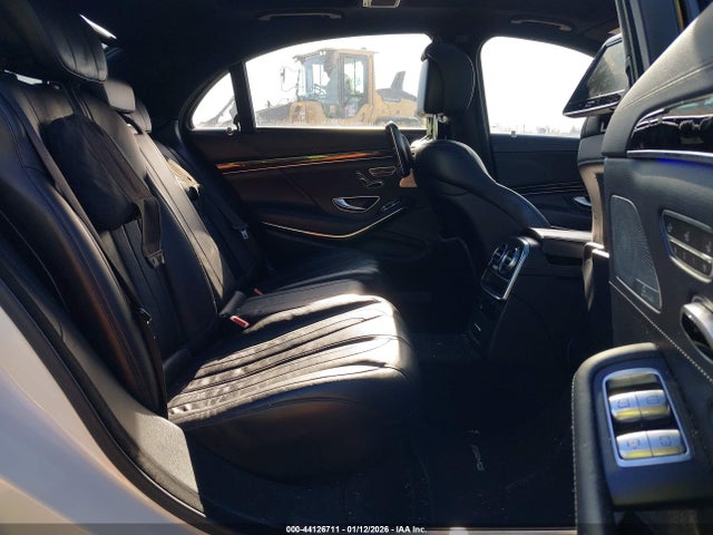 2014 Mercedes-benz S 63 Amg 4matic მანქანა იყიდება აუქციონზე, vin: WDDUG7JB2EA048337, აუქციონის ნომერი: 44126711