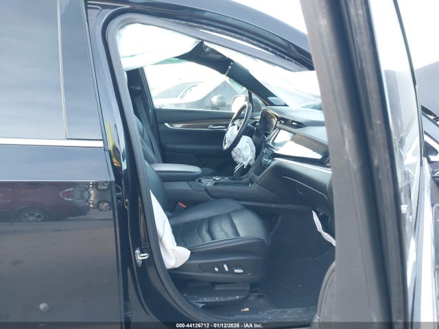 2021 CADILLAC XT6 1GYKPFRS7MZ103343 Photo 4