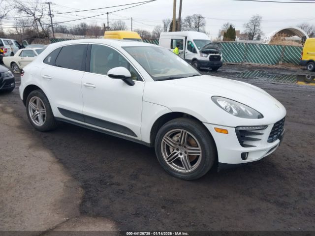 2015 PORSCHE MACAN WP1AB2A56FLB73810