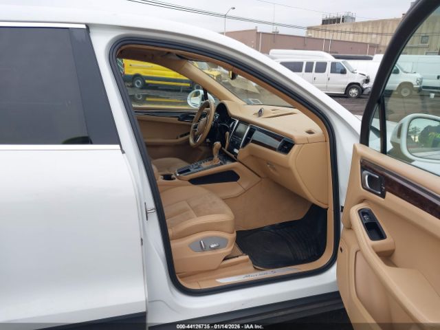 2015 PORSCHE MACAN WP1AB2A56FLB73810 Photo 4