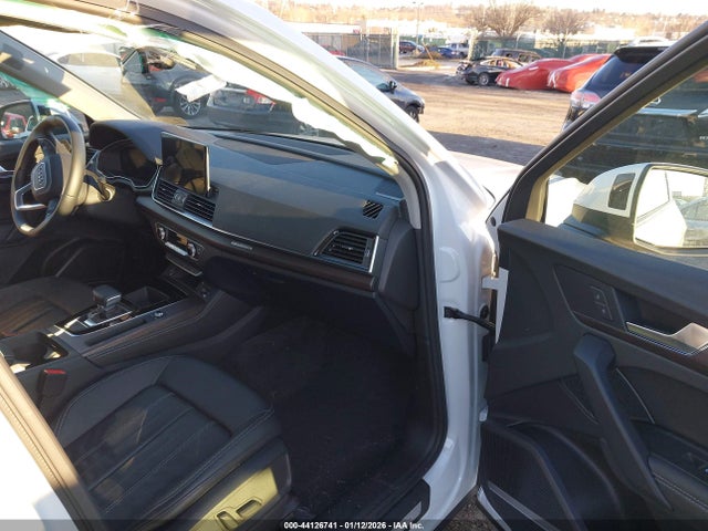 2023 AUDI Q5 WA1EAAFY6P2011633 Photo 4