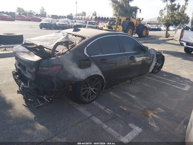 BMW 330I 2019 WBA5R1C54KAK09227 Image 4