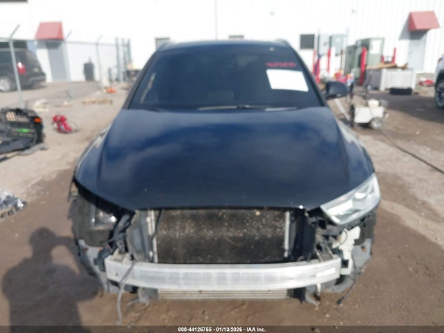 WA1EFCFS6GR009753 Audi Q3 2.0t Premium Plus