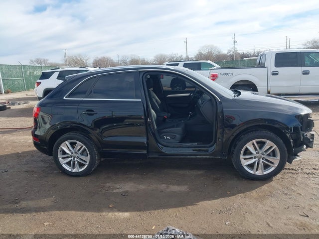WA1EFCFS6GR009753 Audi Q3 2.0t Premium Plus