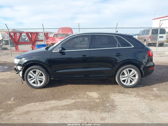 WA1EFCFS6GR009753 Audi Q3 2.0t Premium Plus