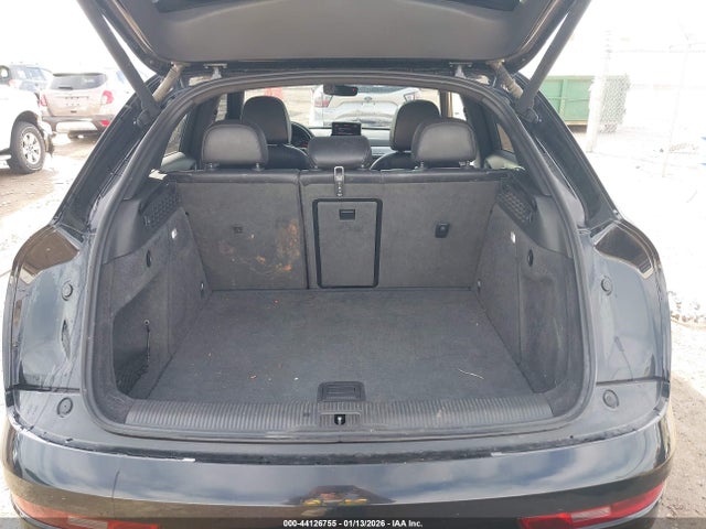 WA1EFCFS6GR009753 Audi Q3 2.0t Premium Plus
