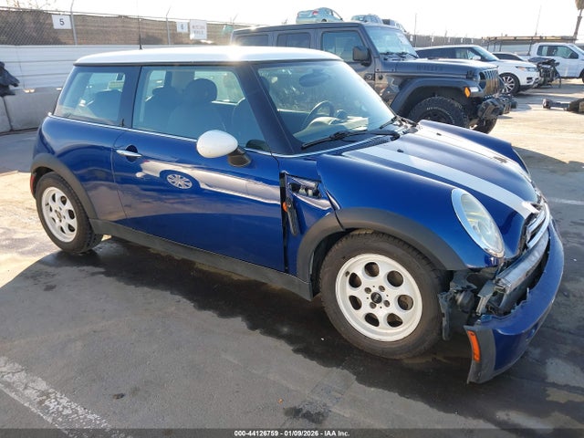 2004 MINI COOPER WMWRC33444TC49579