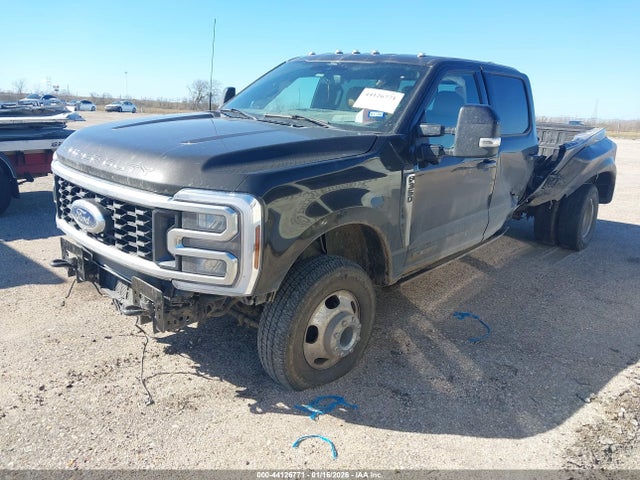 1FT8W3DT1REC81670 Ford F-350 Lariat