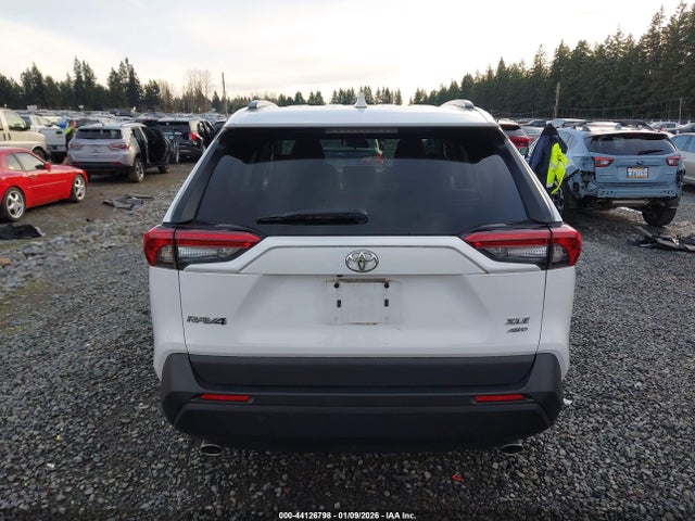 Toyota Rav4 Xle 2020 2T3P1RFVXLC081643 Image 16