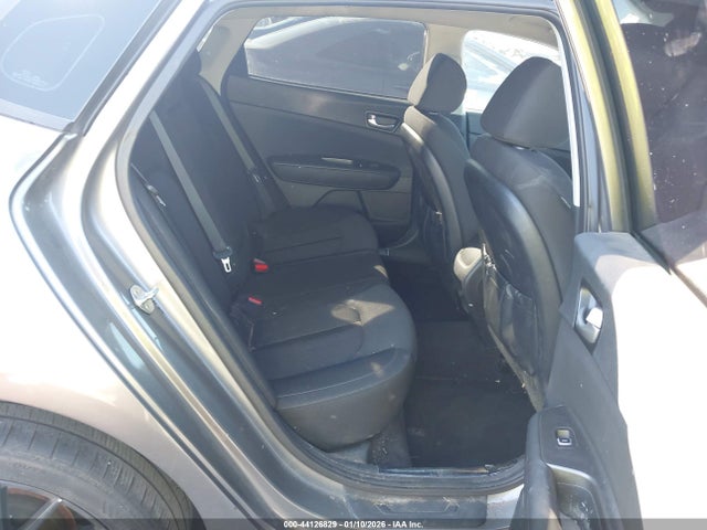 5XXGT4L39JG274199 KIA Optima Lx