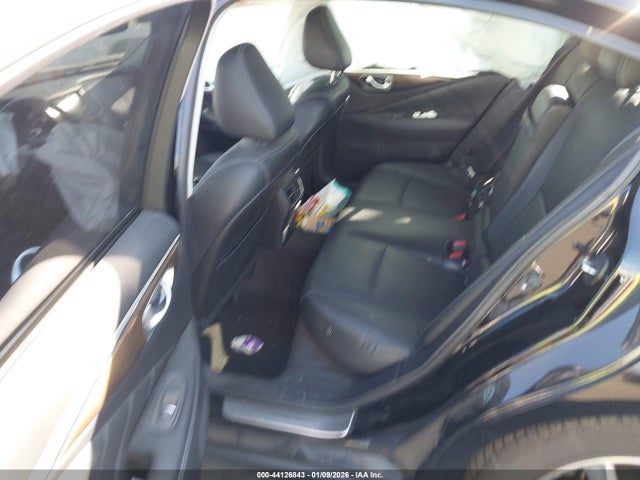 JN1EV7AP1GM305461 Infiniti Q50 3.0t Premium