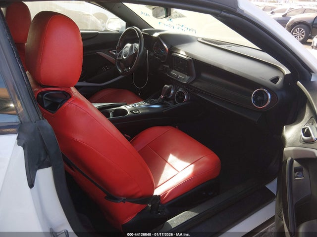 1G1FB3DS6K0142351 Chevrolet Camaro 1lt