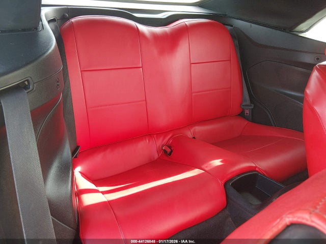 1G1FB3DS6K0142351 Chevrolet Camaro 1lt