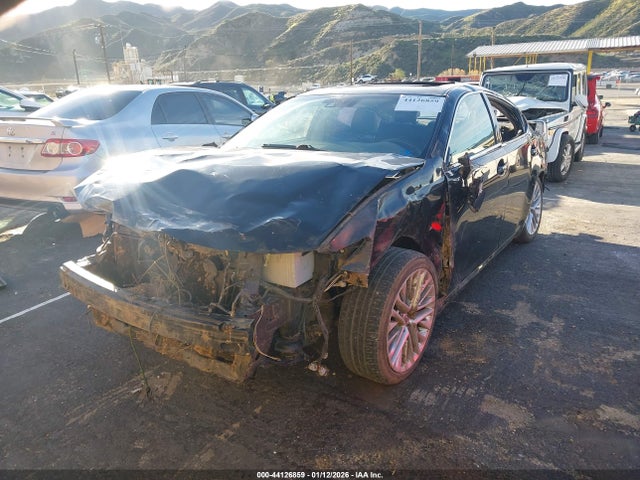44126859 :رقم المزاد ، JTHBK1GG4D2056107 vin ، 2013 Lexus Es 350 مزاد بيع