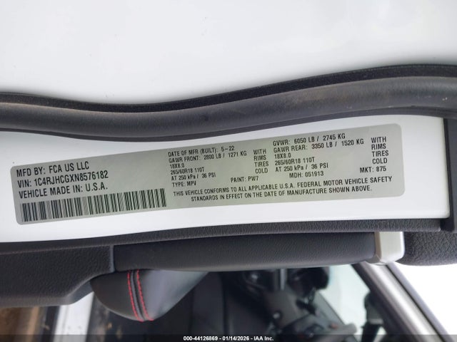 2022 JEEP GRAND CHEROKEE 1C4RJHCGXN8576182 Photo 8