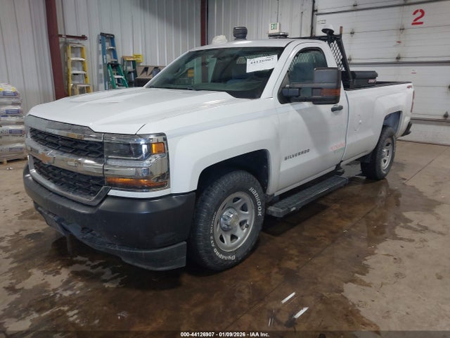 1GCNKNEH3HZ382611 Chevrolet Silverado 1500 Wt