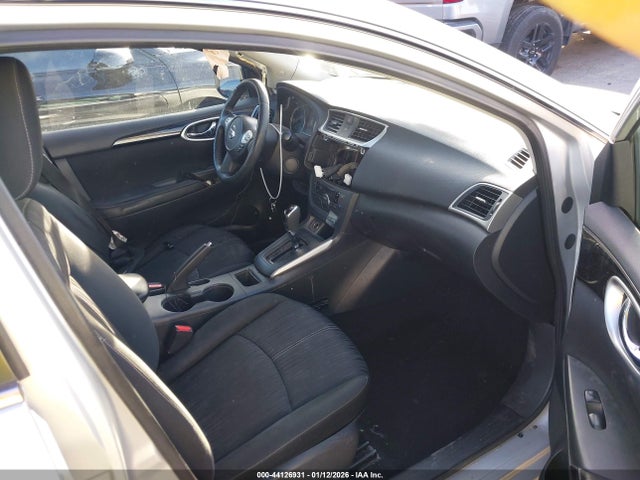 3N1AB7AP9JL624535 Nissan SENTRA SV