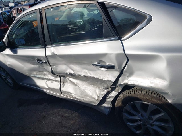 3N1AB7AP9JL624535 Nissan SENTRA SV