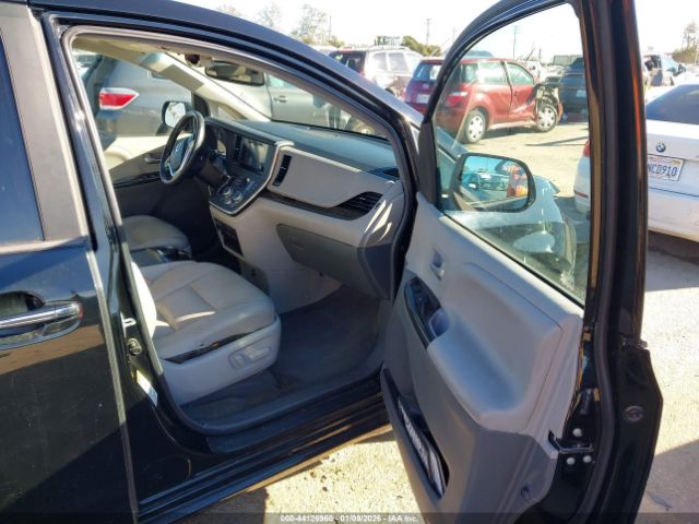 2015 TOYOTA SIENNA 5TDYK3DC5FS575316 Photo 4