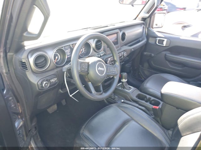 1C4HJXDG1NW184627 Jeep Wrangler Unlimited Sport 4x4