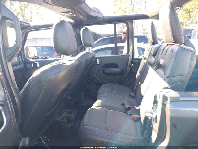 1C4HJXDG1NW184627 Jeep Wrangler Unlimited Sport 4x4