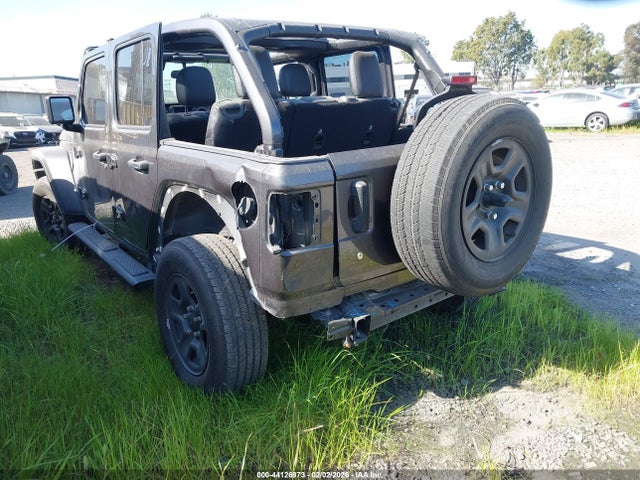 1C4HJXDG1NW184627 Jeep Wrangler Unlimited Sport 4x4