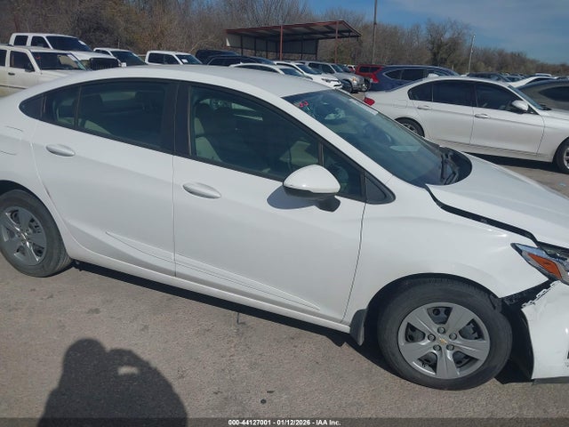1G1BC5SM2J7140193 Chevrolet Cruze Ls Auto