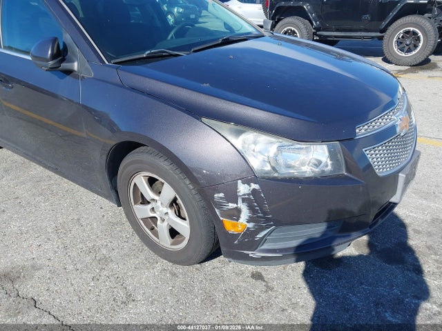 1G1PC5SB6E7471028 Chevrolet Cruze 1lt Auto