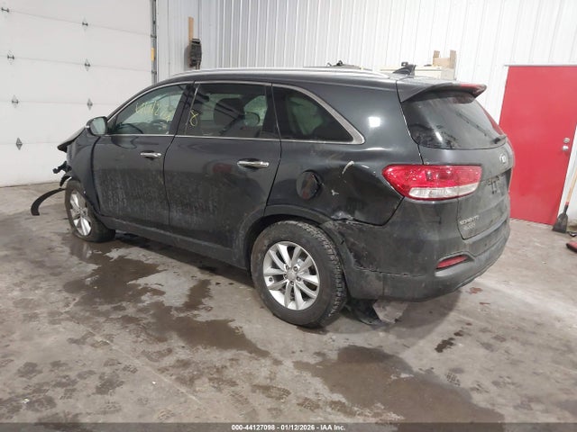 2017 KIA SORENTO 5XYPG4A3XHG298122 Photo 2