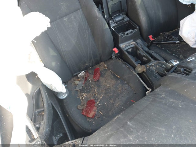 1FADP3K24GL328484 Ford FOCUS SE