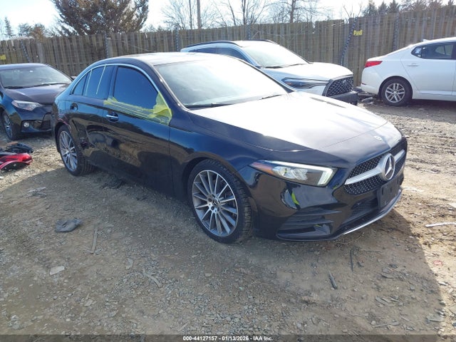 2020 MERCEDES-BENZ A 220 W1K3G4FB1LJ200222