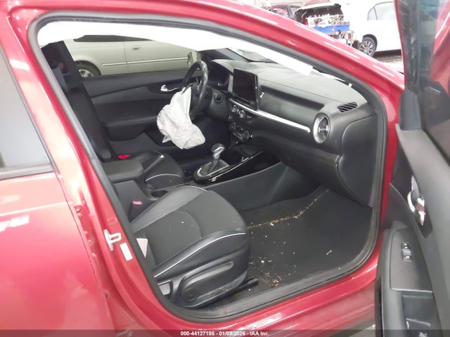 3KPF54AD8PE533316 KIA Forte Gt-line