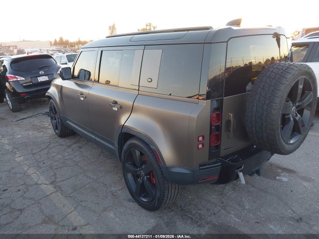 SALE1EEU7L2016919 Land Rover Defender 110 First Edition/110 Hse
