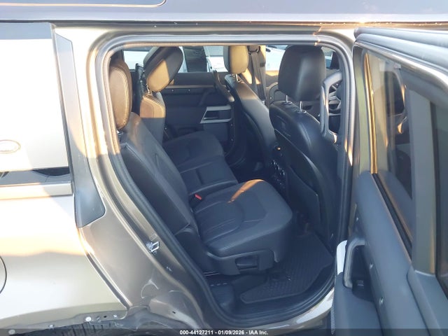 SALE1EEU7L2016919 Land Rover Defender 110 First Edition/110 Hse