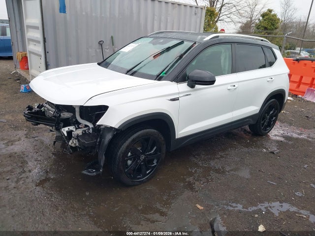 Продаж на аукціоні авто 2024 Volkswagen Taos Se, vin: 3VVEX7B29RM107438, номер лоту: 44127274