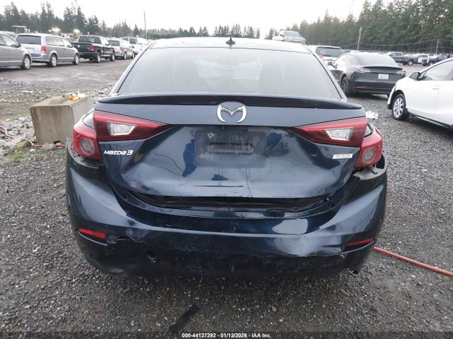 3MZBN1W34JM212395 Mazda Mazda3 Grand Touring