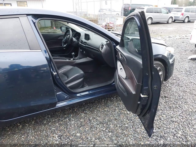 3MZBN1W34JM212395 Mazda Mazda3 Grand Touring