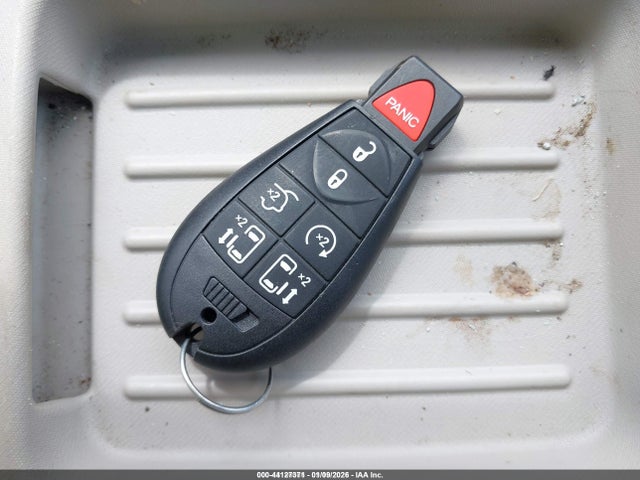 Продажа на аукционе авто 2013 Chrysler Town & Country Touring, vin: 2C4RC1BG4DR564096, номер лота: 44127371