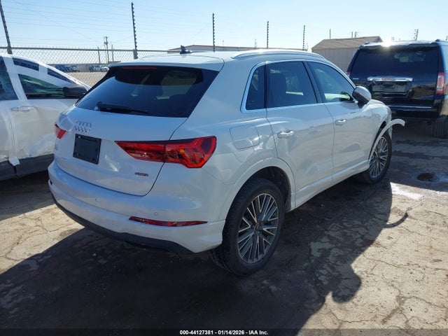 2022 AUDI Q3 WA1BUDF3XN1112824 Photo 3