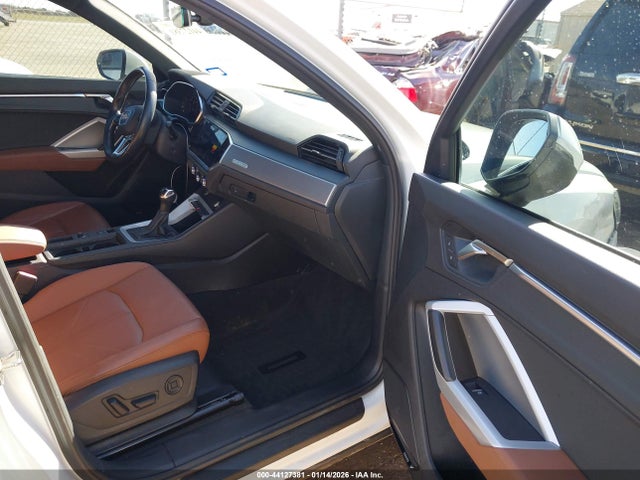 2022 AUDI Q3 WA1BUDF3XN1112824 Photo 4