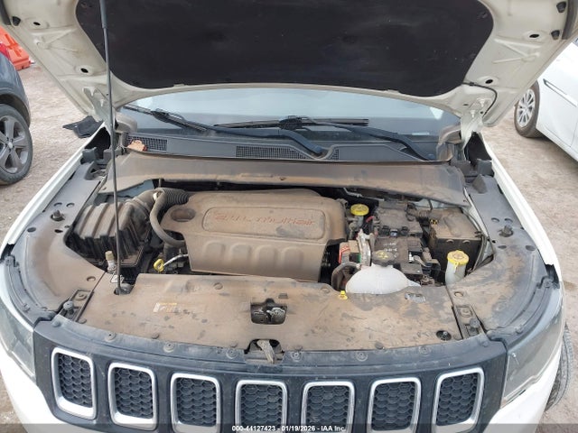 2018 JEEP COMPASS 3C4NJCCB1JT494228 Photo 9