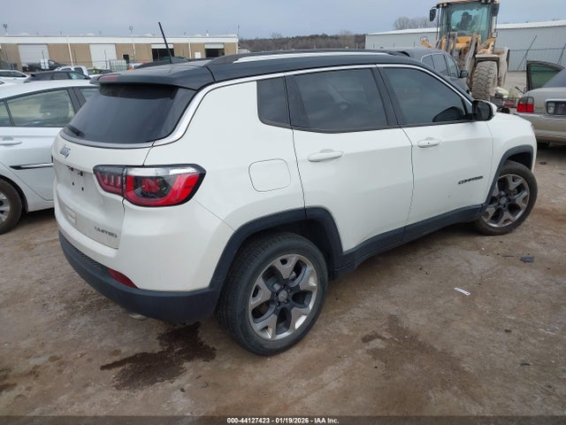 2018 JEEP COMPASS 3C4NJCCB1JT494228 Photo 3