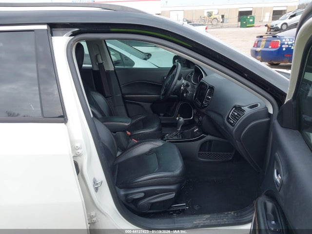 2018 JEEP COMPASS 3C4NJCCB1JT494228 Photo 4