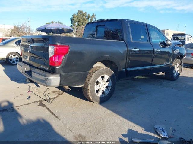 1N6AA1EJXHN539956 Nissan TITAN S