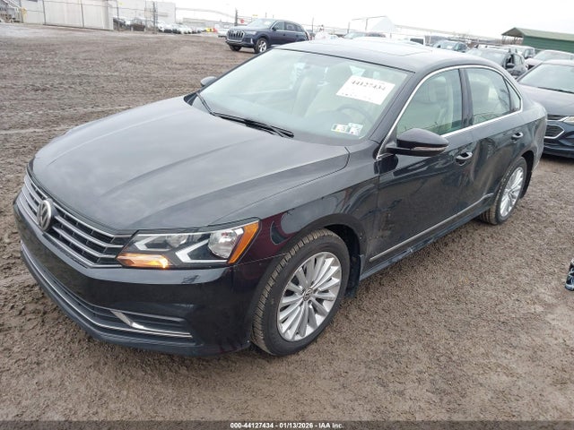 44127434 :رقم المزاد ، 1VWBT7A34HC024813 vin ، 2017 Volkswagen Passat 1.8t Se مزاد بيع
